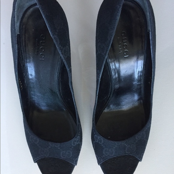 Authentic Women’s Gucci open toe heels size 37 - Picture 5 of 8